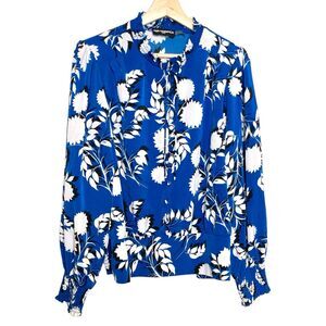 Karl Lagerfeld Paris Ladies Blue Floral Print Blouse Size Small Flowy